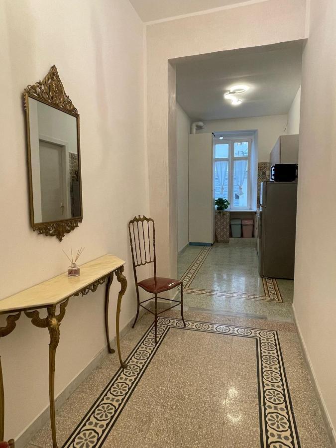 La Casa In Centro Salerno Exterior foto